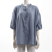 フリルネックブラウス