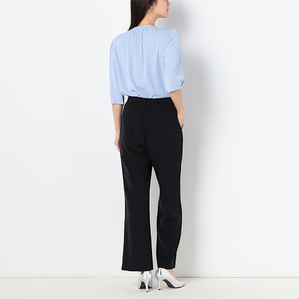 シンプルフレアパンツ