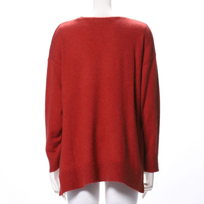 バックテールデザインVネックニット