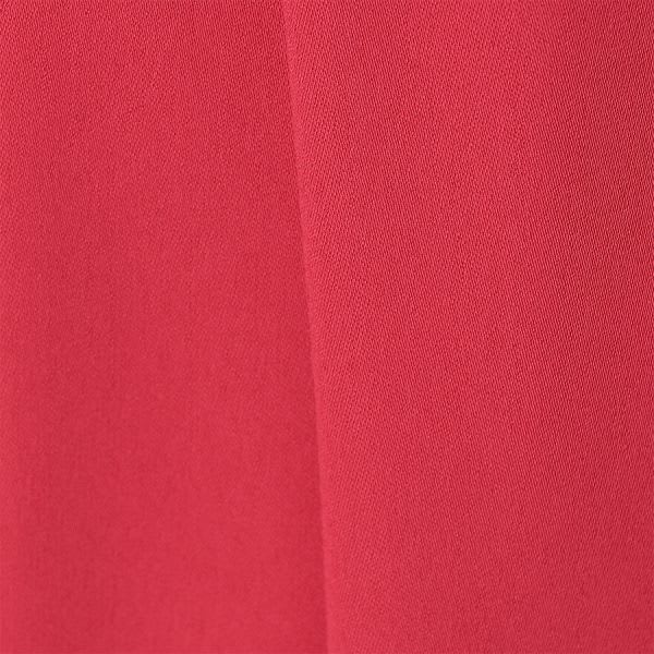 タック入りパンツ