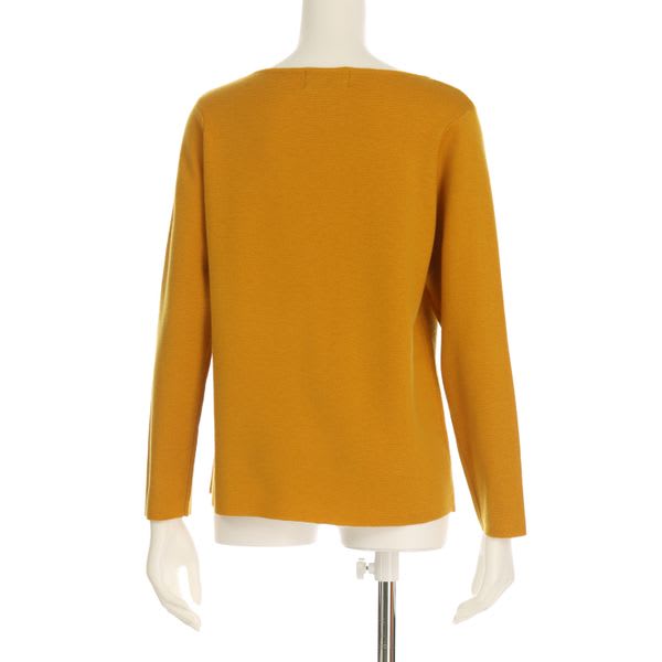 ボートネックニットプルオーバー