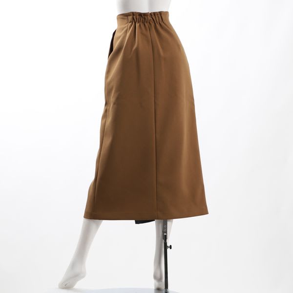 ポケット付きフレアスカート