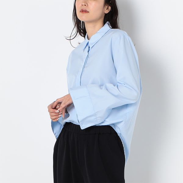 スリットスリーブバックテールシャツ