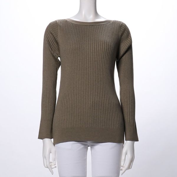 ボートネックリブニット