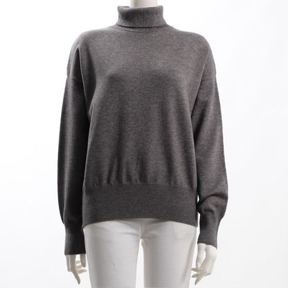 バックシームデザイントタートルネックニット