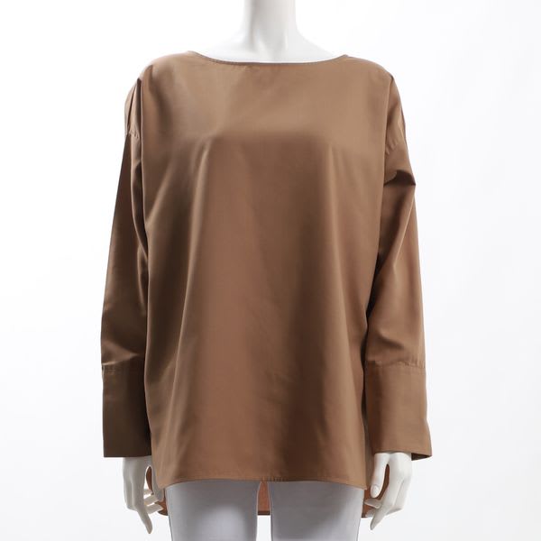 ボートネックブラウス