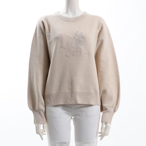 ロゴ刺繍ニット