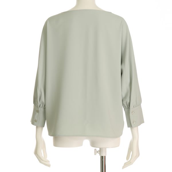 ドルマンスリーブブラウス