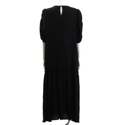 ドライタッチギャザーフレアワンピース