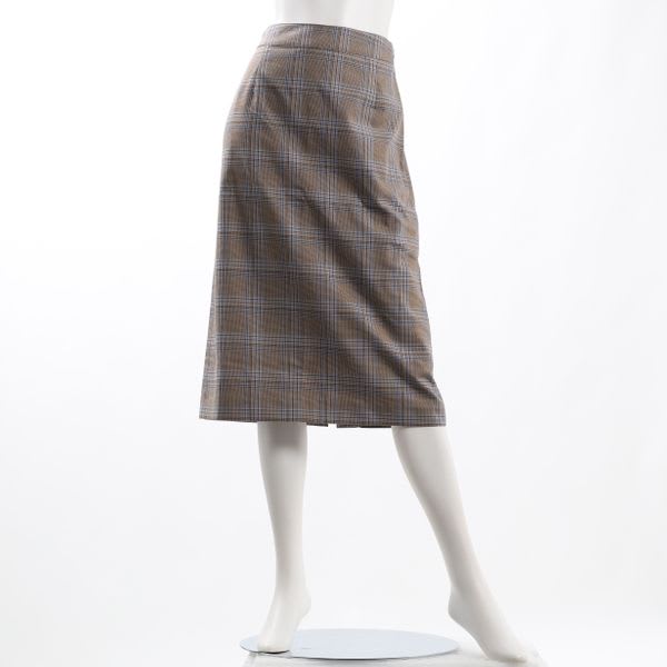 チェック柄セミタイトスカート