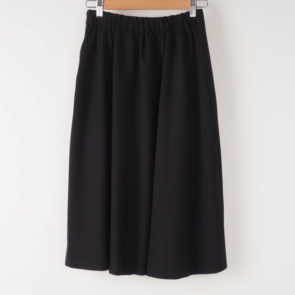 TR起毛ストレッチタック入りフレアスカート