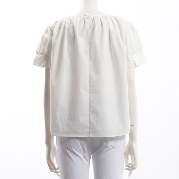 ネックラインギャザーデザインブラウス