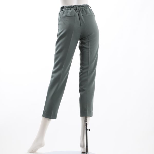 タック入りテーパードパンツ