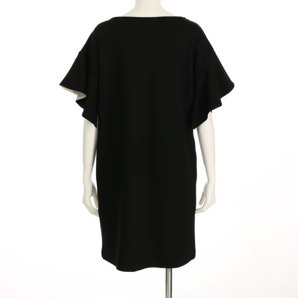 デザインスリーブワンピース