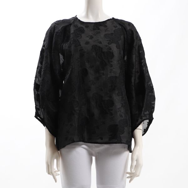 フラワーオパール刺繍入りラグランスリーブブラウス