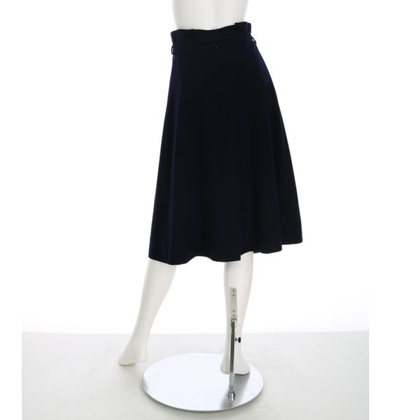 共布ベルト付きアシンメトリータックスカート