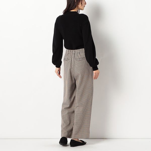 ボリュームスリーブニット