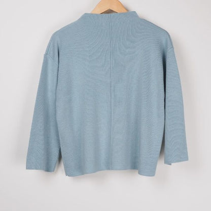 ボトルネックニット