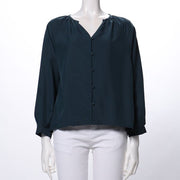 フロントボタンデザインブラウス