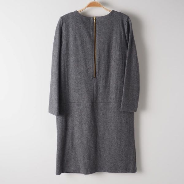 ジップポケット付きワンピース