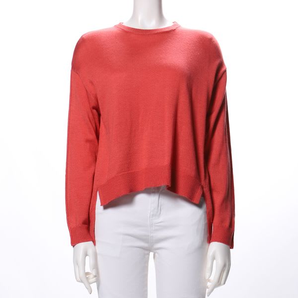 サイドスリットクルーネックニット