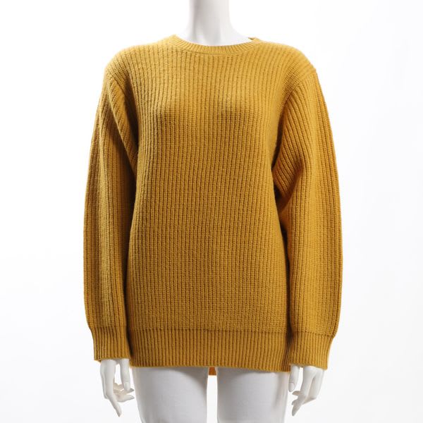 クルーネックミドルゲージニット