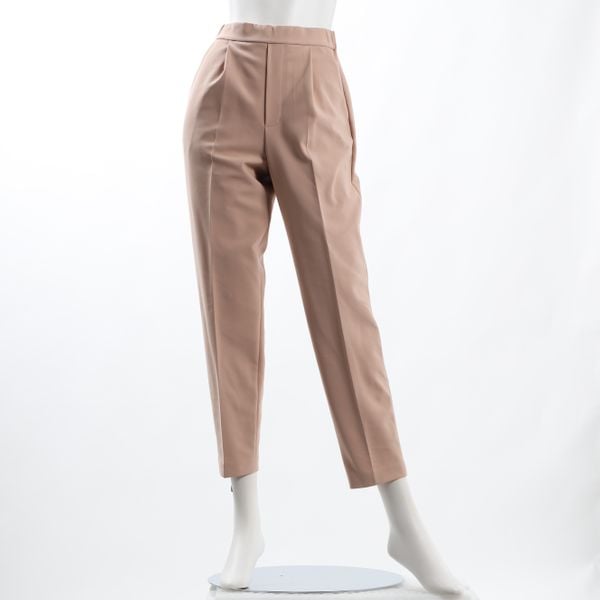 タック入りテーパードパンツ