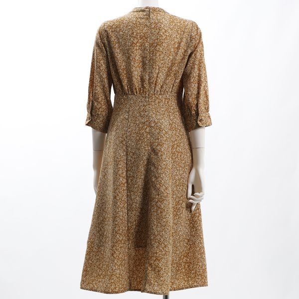 ギャザードネック小花柄ワンピース