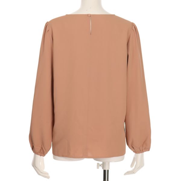 パフスリーブブラウス