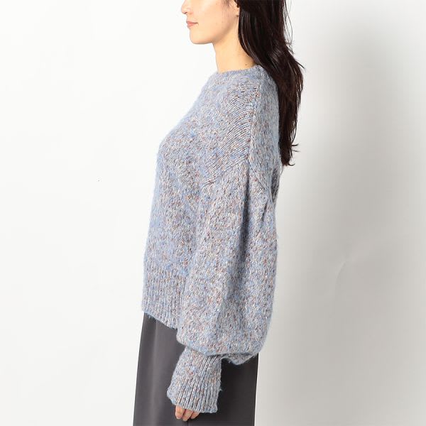 ボリューム袖ニット