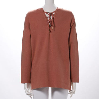 バックレースアップデザインニット