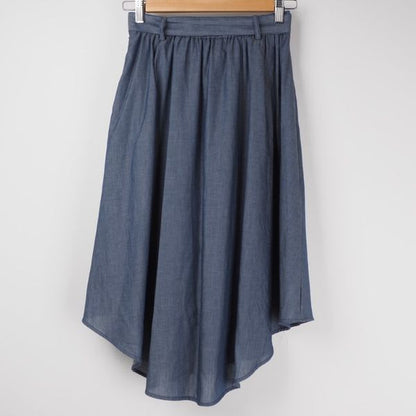 ラウンドヘムフレアスカート