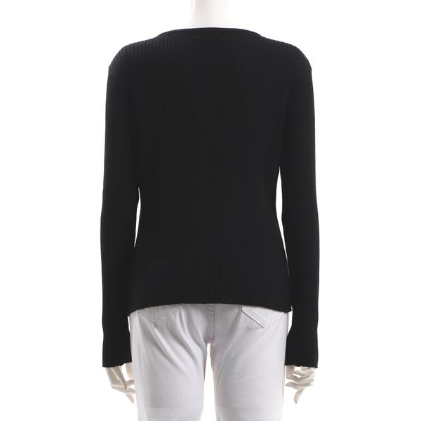 シンプルリブニット