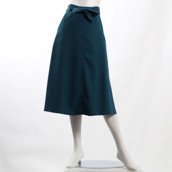 ウエストリボンポケット付きフレアスカート