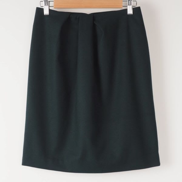 タック立体シルエットタイトスカート