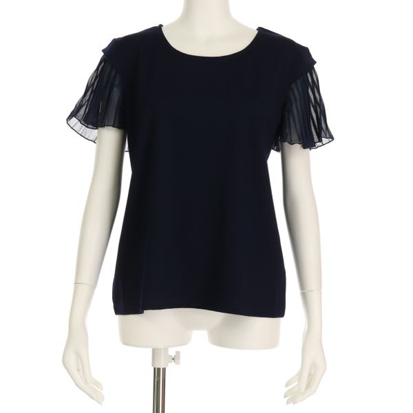 袖プリーツ切り替えカットソー