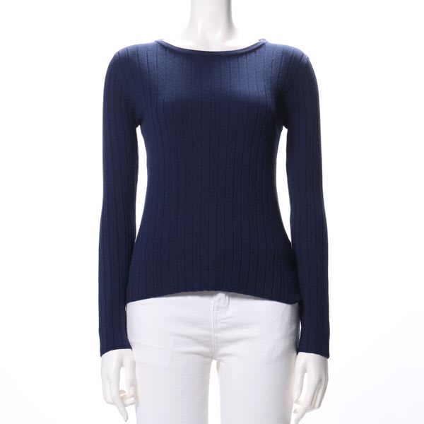 シンプルリブニット