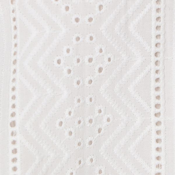 リボン結び刺繍ブラウス