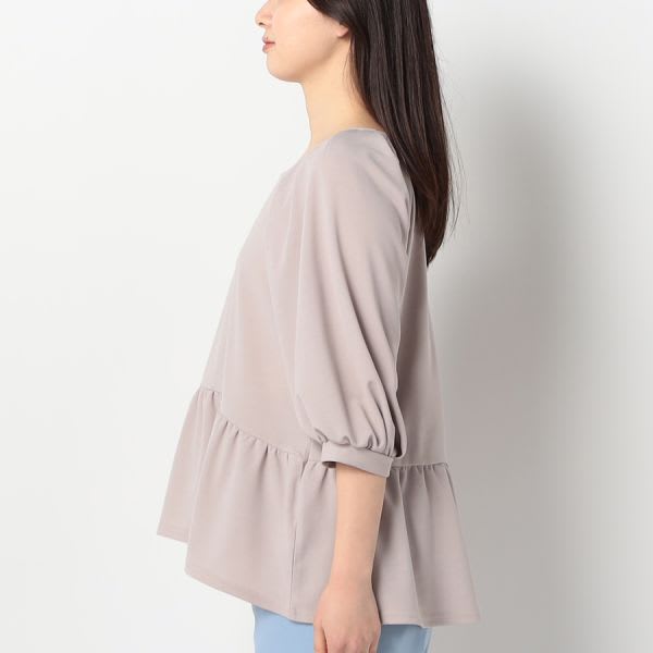 スクエアネックペプラムブラウス