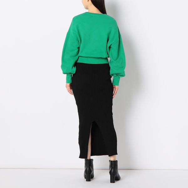 ワイドリブバックスリットニットスカート
