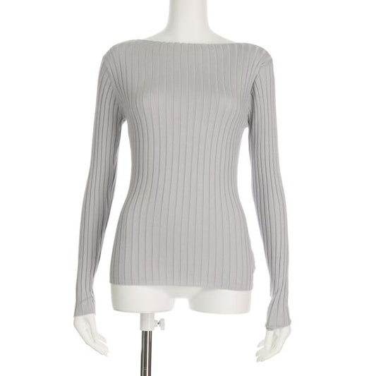 スラッシュドネックリブニットプルオーバー