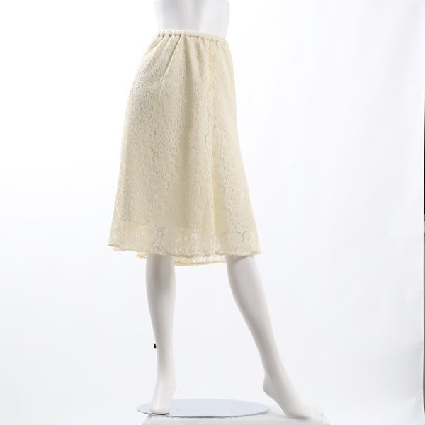 総レースフレアスカート