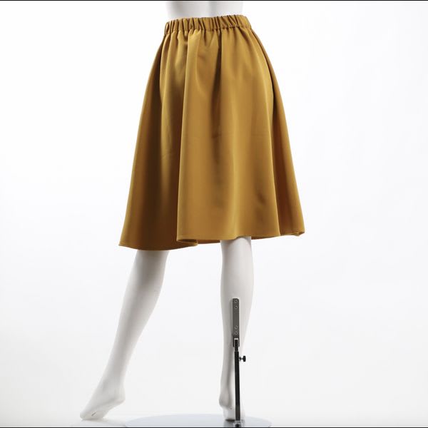 ウエストベルトフレアスカート