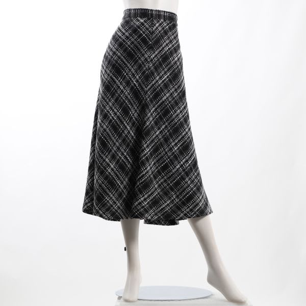 チェック柄フレアスカート