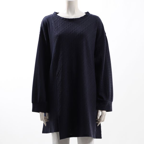 凹凸ジャカードプルオーバー