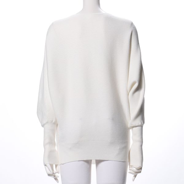 ドルマンスリーブニット