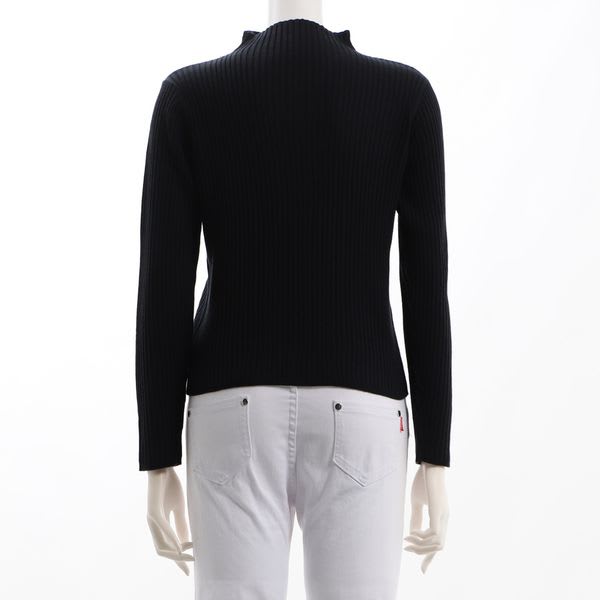 ボトルネックリブニット