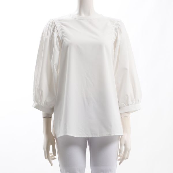 パフスリーブブラウス