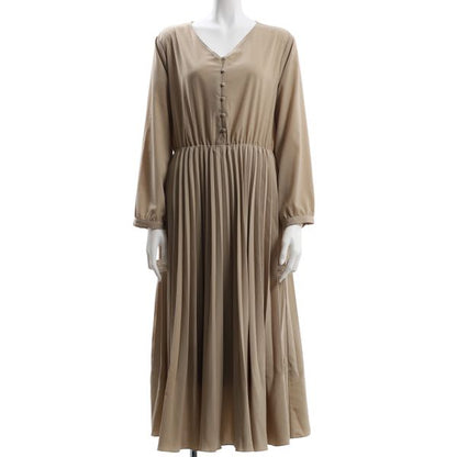 くるみボタンプリーツワンピース