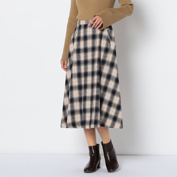 オンブレチェックフレアスカート